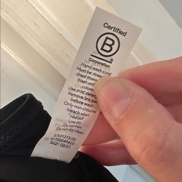 Athleta black  Swim top size 34B/C - Picture 7 of 8